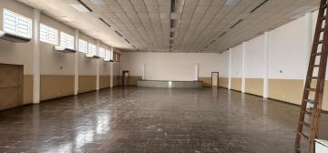 Salão comercial 600 m² 6 vagas de garagem no Geraldo de Carvalho